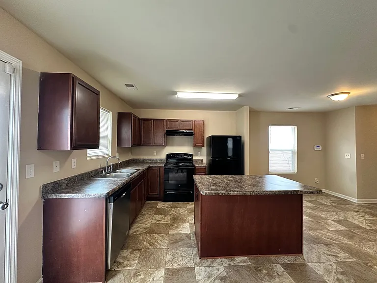 1578 Onalee Dr — Photo 11