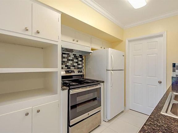 3rd image of 4410 NE 19th Ter APT 3
