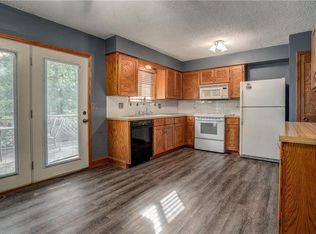 12807 S Edinburgh St, Olathe, KS 66062