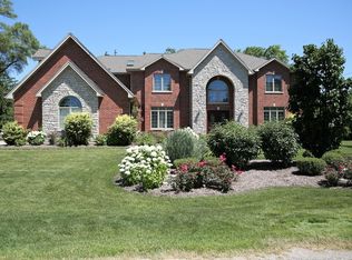202 E Sunset Dr, Arlington Heights, IL 60004