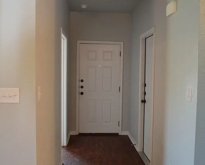 2002 Tru Cir — Photo 3
