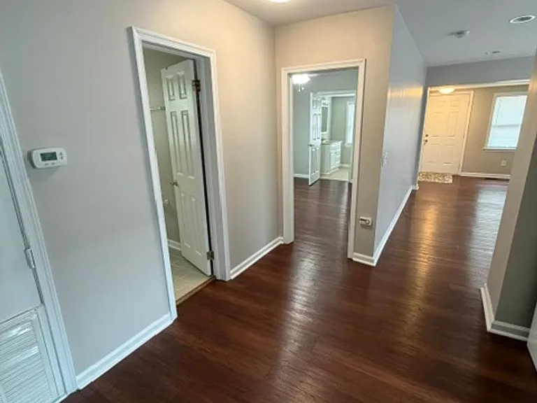 167 Brockwell Ave — Photo 9