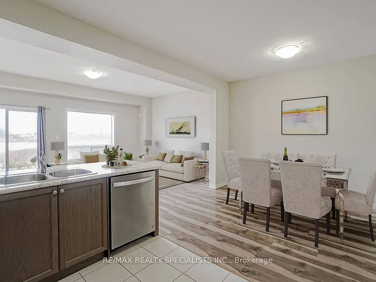 70 Bradbury Rd — Photo 11