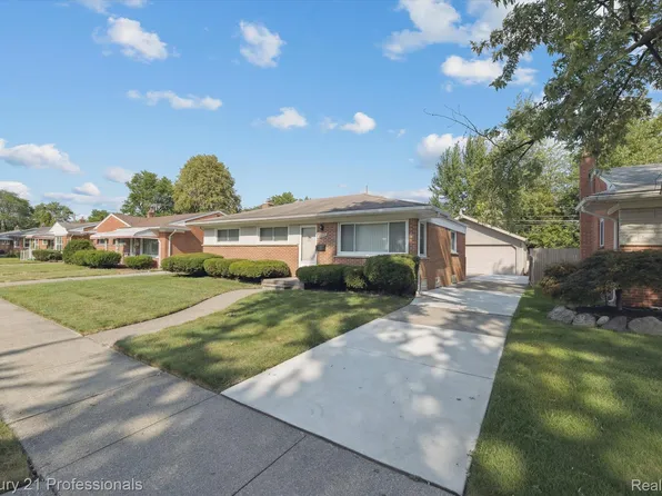 9022 Winston, Redford, MI 48239