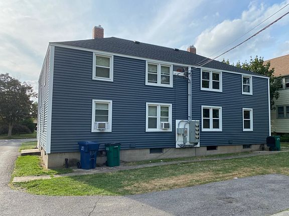 2nd image of 129 Shoshone St Floor 1