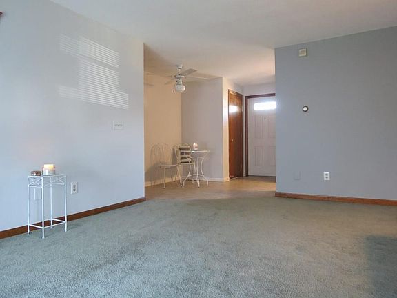 5th image of 55 Empire St Unit 66