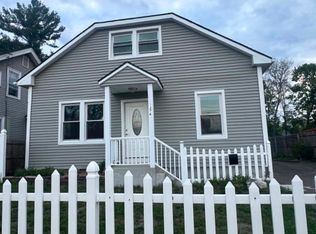 1276 Page Blvd, Springfield, MA 01104