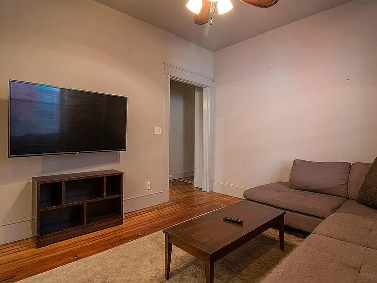 3484 Vine St #2 — Photo 7