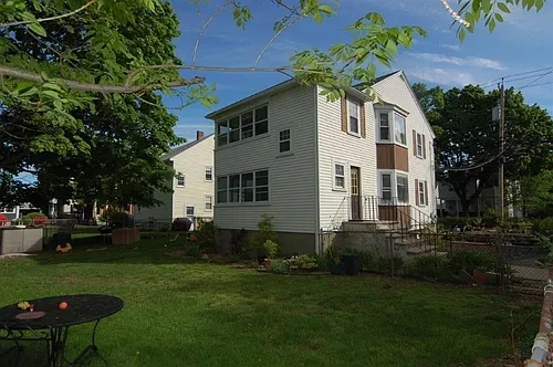 122 Warren St #1 Photo 1 122 Warren St #1 Photo 1