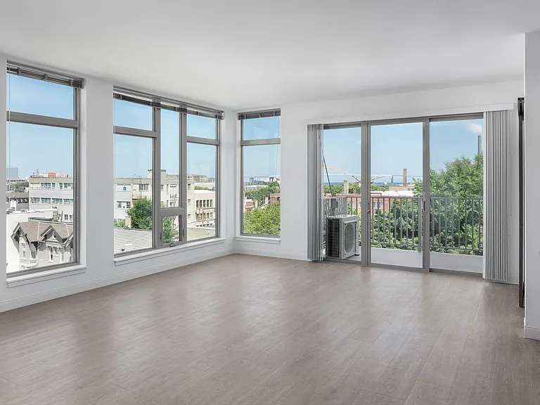 Quartet Apartments — Photo 7