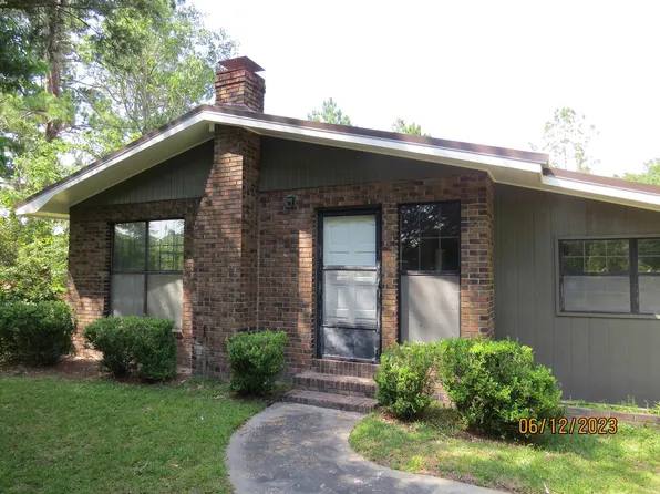 3173 E Golden Isles Hwy, Lumber City, GA 31549