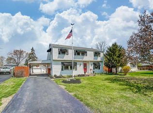 452 Darbyhurst Rd, Columbus, OH 43228