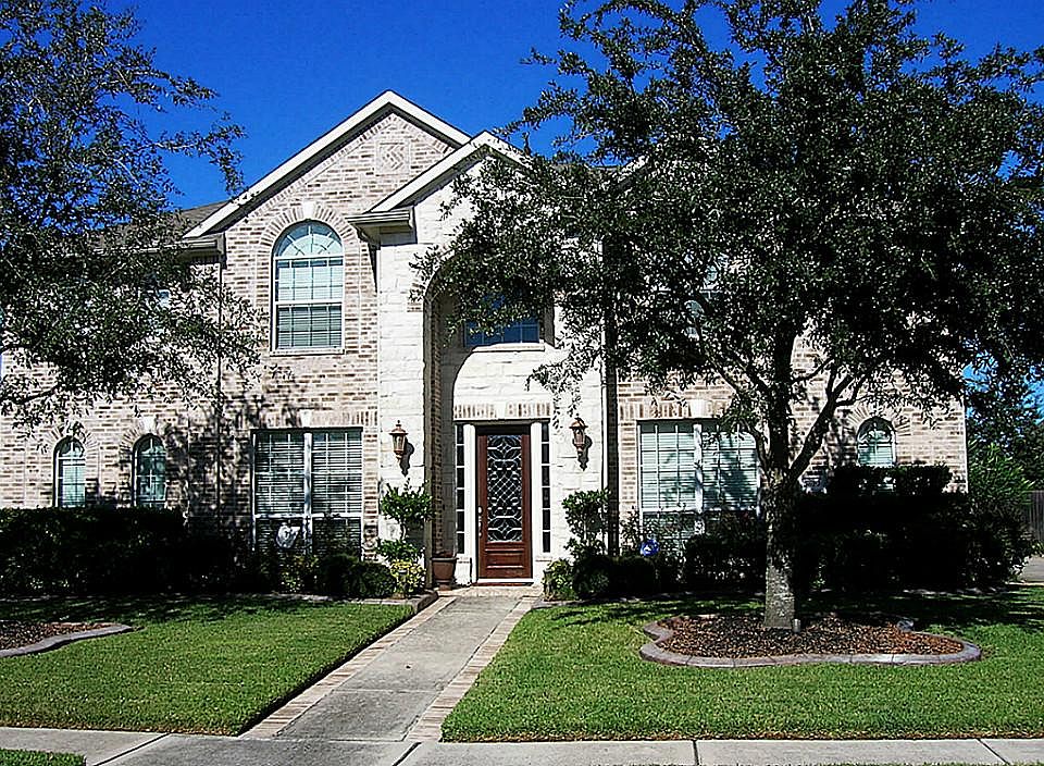 1st image of 3610 Fir Hollow Way