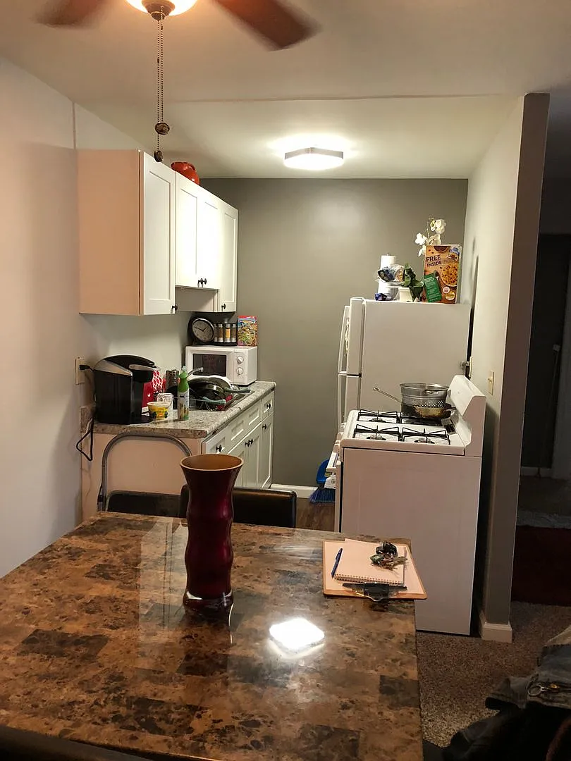6505 Hasler — Photo 4