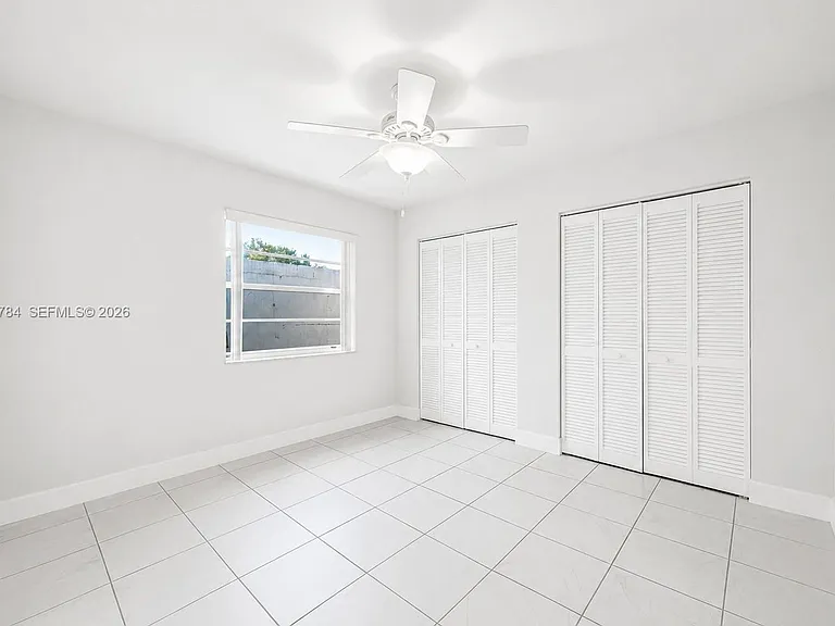 3231 SW 25th St #2 — Photo 9