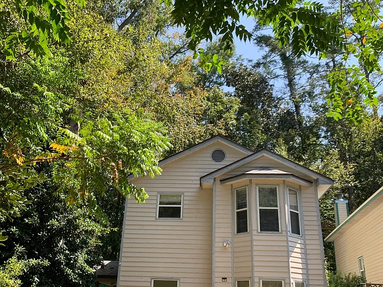 1742 Nestlewood Ln — Photo 25