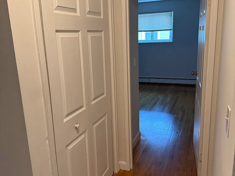 7-9 Holmes St #2A — Photo 3