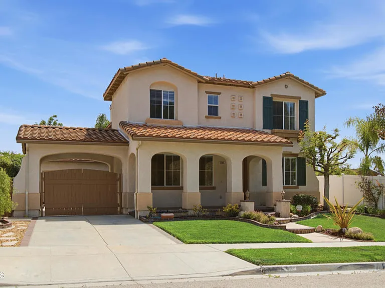 1696 Salt River Ave — Photo 2