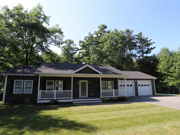 43 Cherry Lane, Newport City, VT 05855
