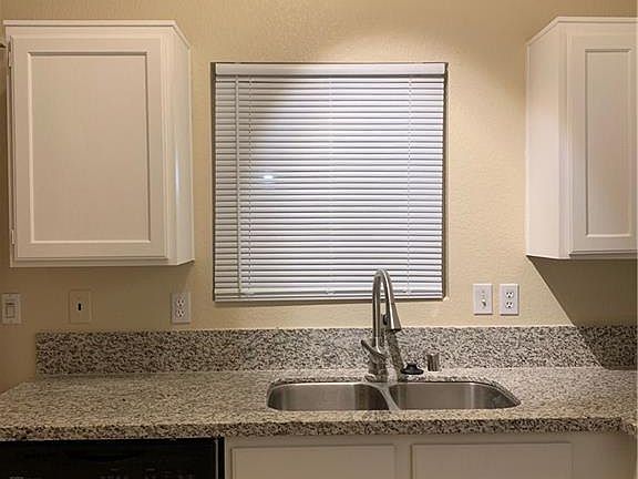 5th image of 6569 Bush Clover Ln