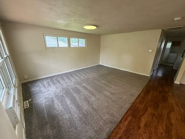 2 bed, 960 sqft, $1,400 — Photo 4