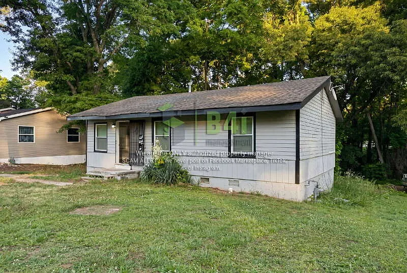 Building Photo - 1313 Ridgeview Dr