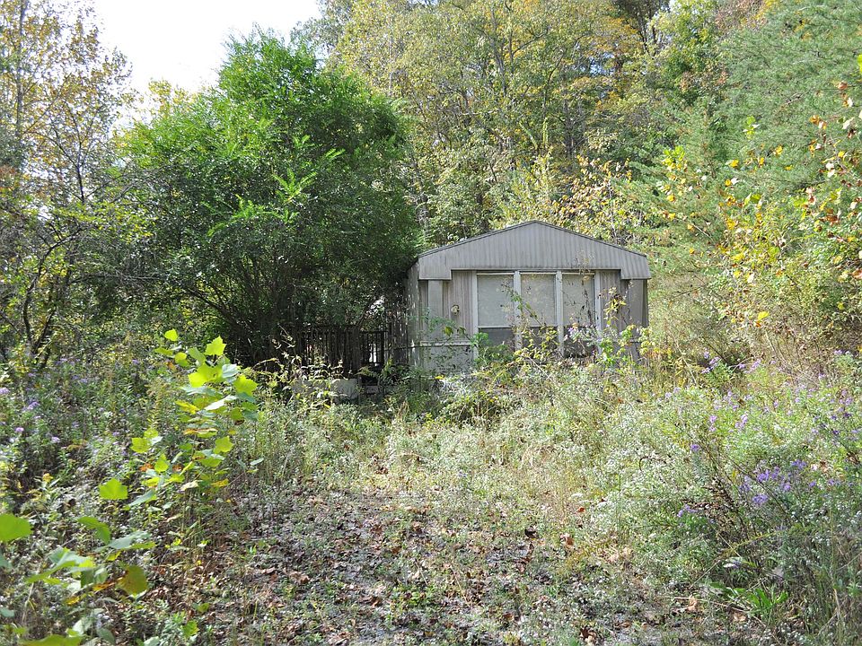 2nd image of 7279 Brush Creek Rd