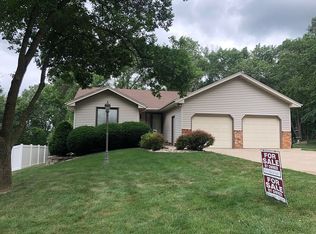 3425 Lindenwood St, Sioux City, IA 51104