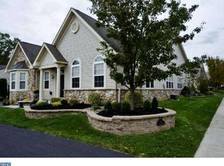 656 Bellflower Rd, Langhorne, PA 19047