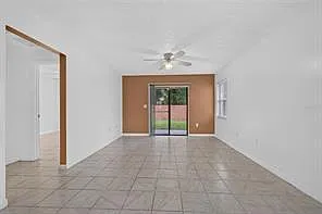658 Royalty Ct — Photo 13