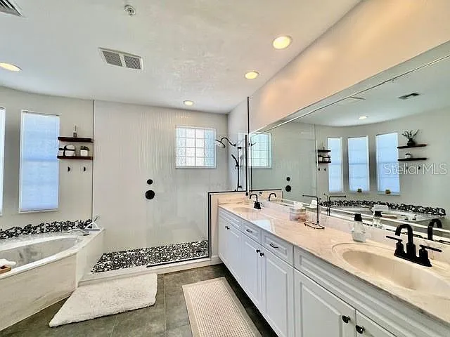 3471 Sunset Key Cir #102 — Photo 28