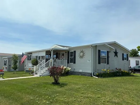 57583 Miller Ct, New Haven, MI 48048