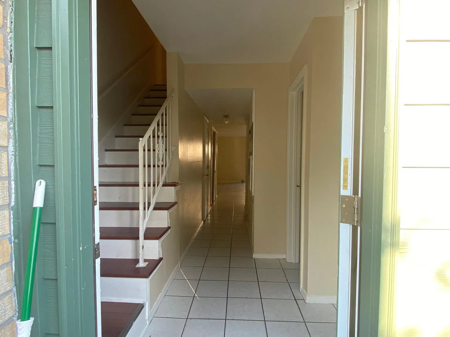 1640 Newport Pl — Photo 1