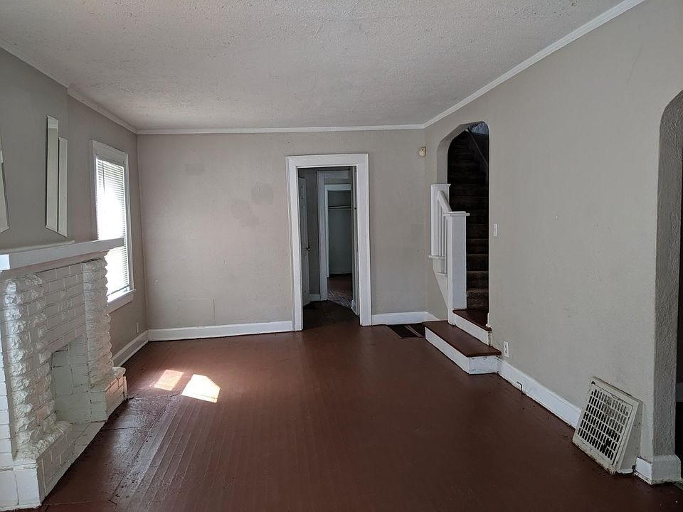 1st image of 6662 Woodland Ave