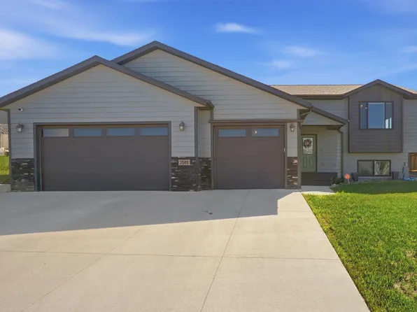 3580 Blackpowder Rd, Rapid City, SD 57703