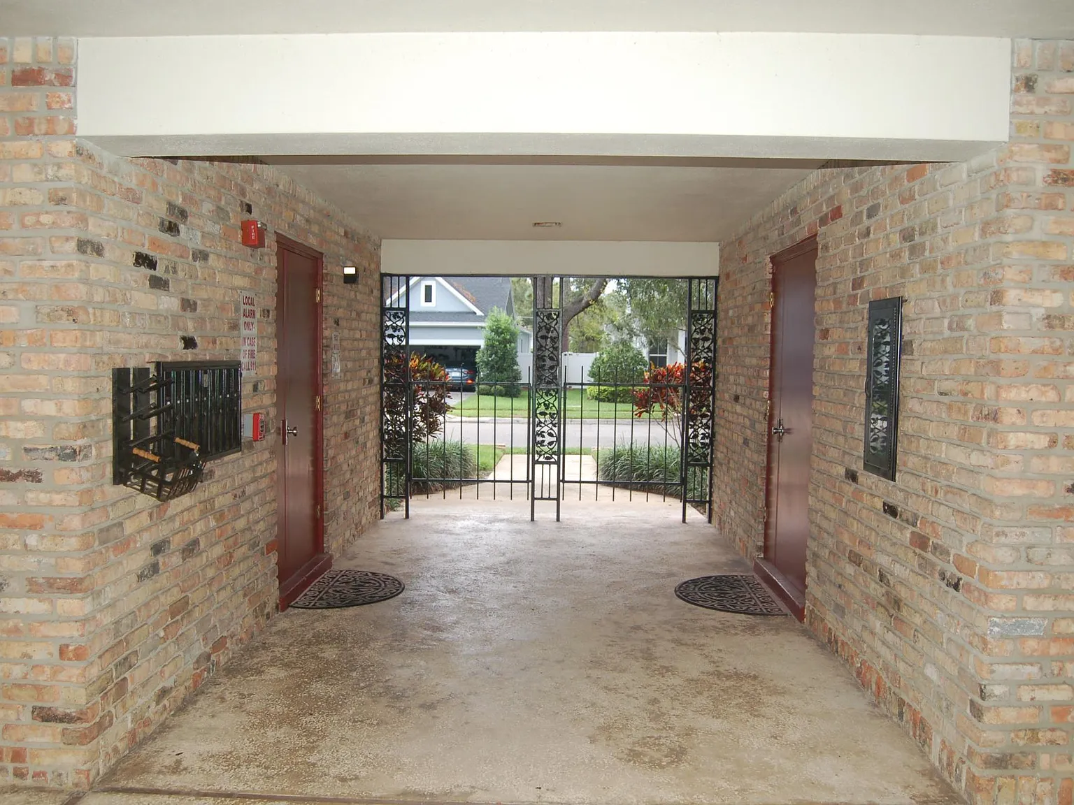 2 bed, 1236 sqft, $1,750 — Photo 3