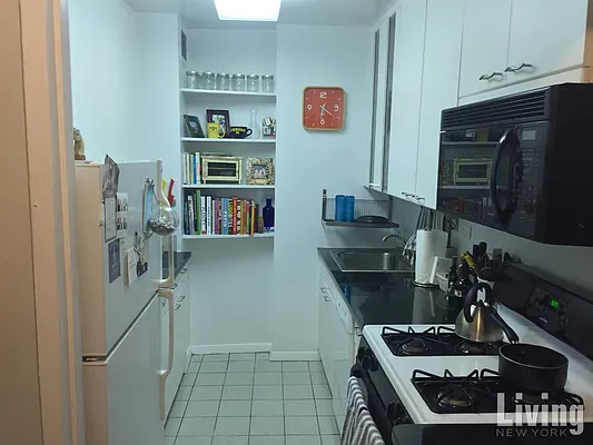 Rented by Living New York | media 14