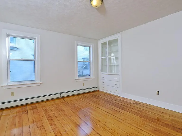 100 High St #1 — Photo 3
