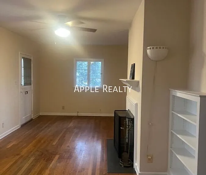 2420 Perkins Rd — Photo 2