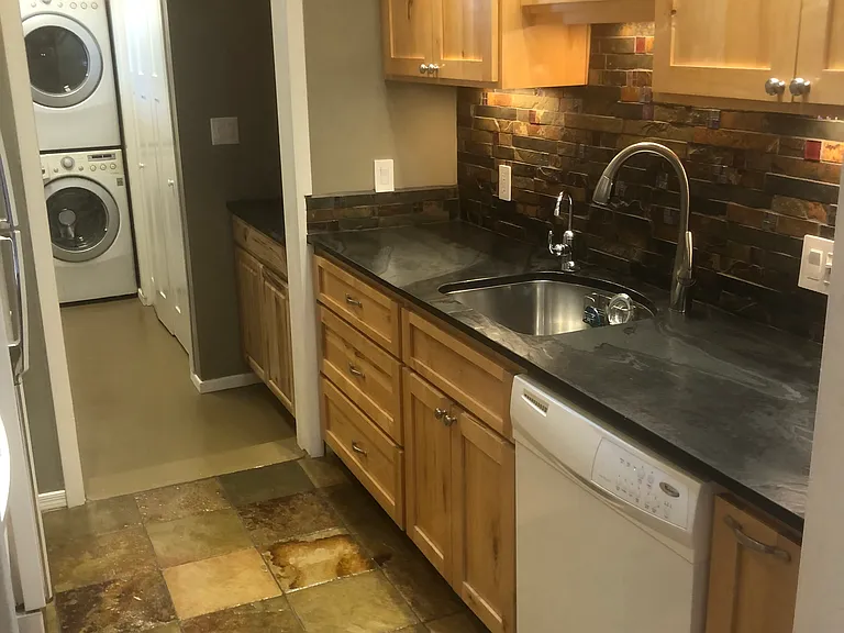 4034 E Alhambra Pl — Photo 6