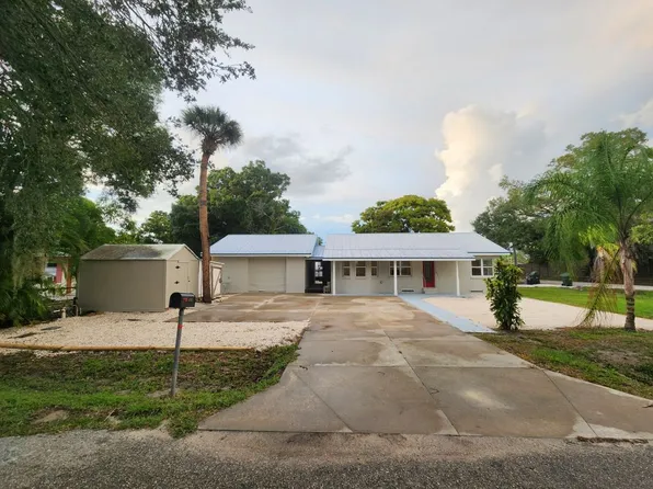 3133 Myrtle St, Sarasota, FL 34234