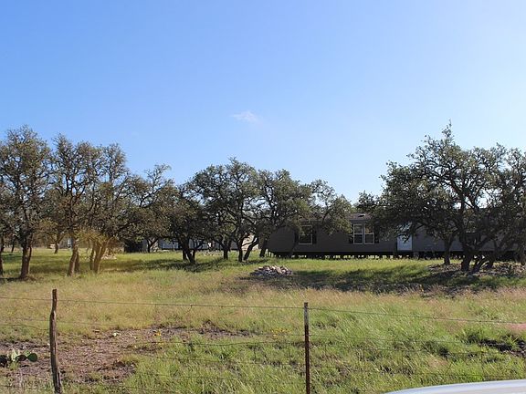 5th image of 202-210 Louise Ln