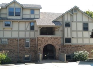 2246 Canyonlands Dr, Maryland Heights, MO