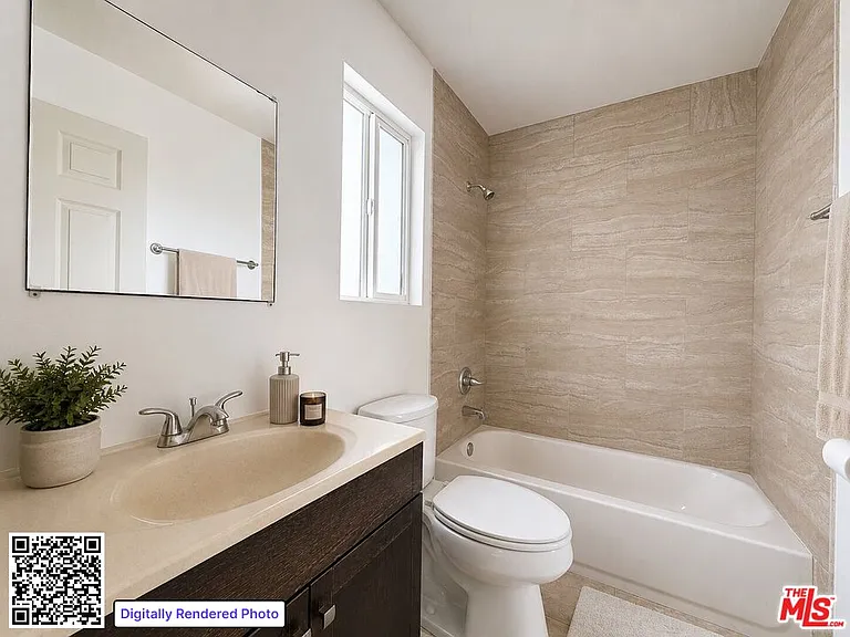 1254 W 37th Dr #1252-1/2 — Photo 6
