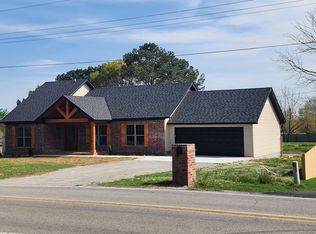 1013 W Booth Rd, Searcy, AR 72143