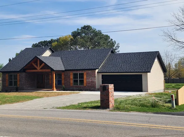 1013 W Booth Rd, Searcy, AR 72143