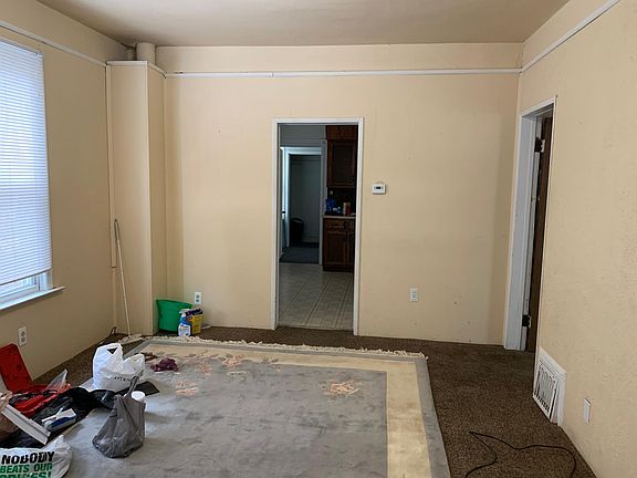 4th image of 267 Euclid Ave