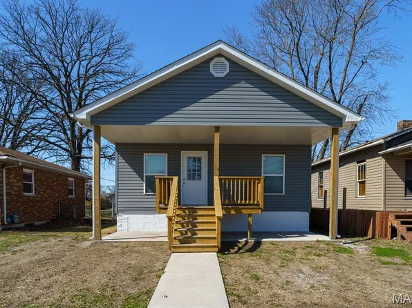 1111 Greenwood St, Madison, IL 62060