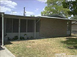 2nd image of 719 Karen Ln