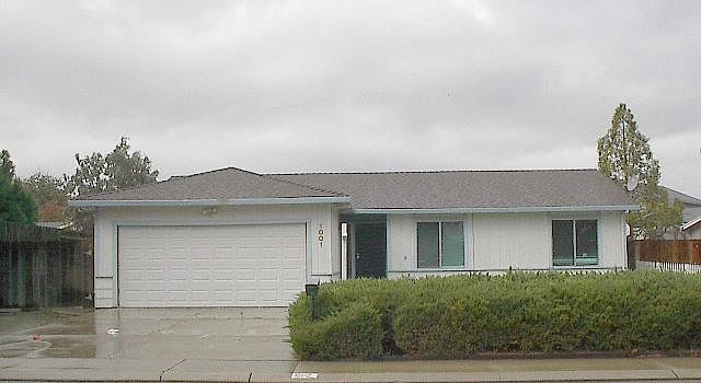 1st image of 1001 S Amaretto Dr